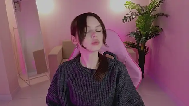 Ellya_me's cam snapshot