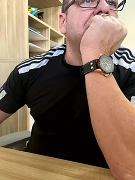 coupleLatinaLovers live sex cam