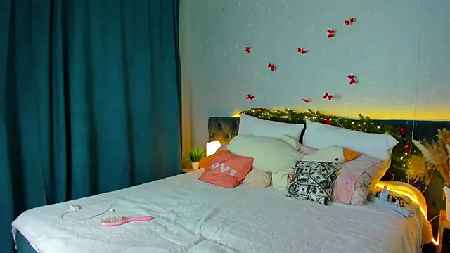 Soft_Lina's cam snapshot