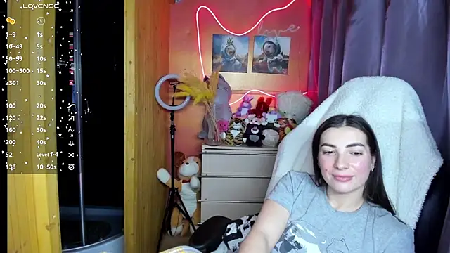 Fiery_Brunette_ live sex cam