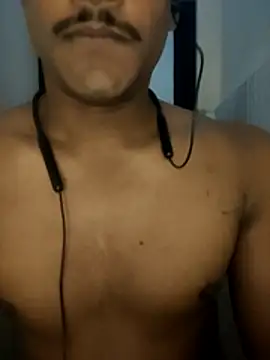 Jordipolla9inchesplus's cam snapshot