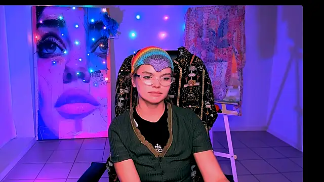 SaraGolben's cam snapshot