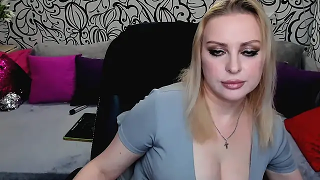 Hotdreamhere live sex cam