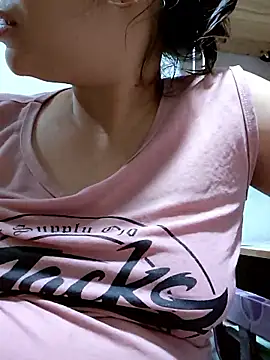 Wetpussymomx live sex cam