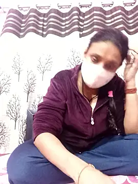 Gullapi live sex cam