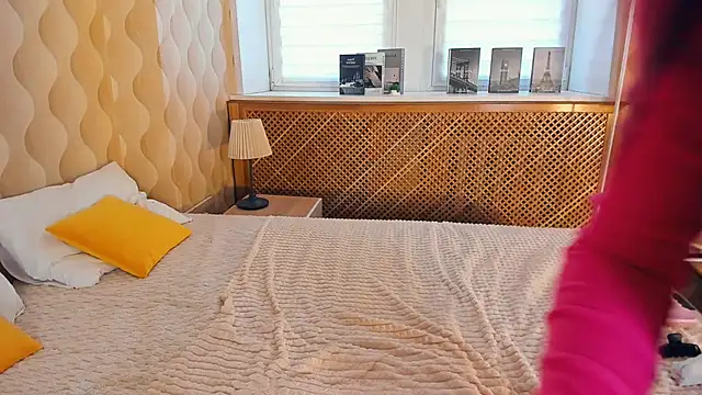 JinnyMcie live sex cam