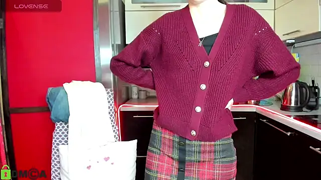 TayanaJons live sex cam