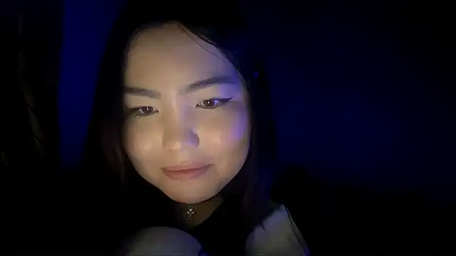 MollyAsian's cam snapshot