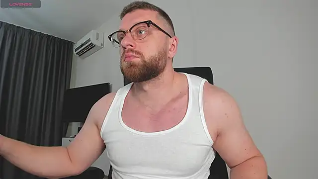 Findom_guy's cam snapshot