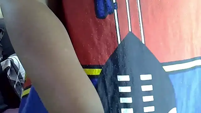 AddictiveAssCurves live sex cam