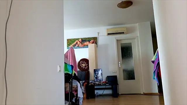 lindalovesexy's cam snapshot