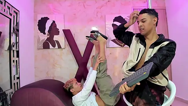 GRETTY_BOYS live sex cam