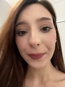 LilluKatten live sex cam