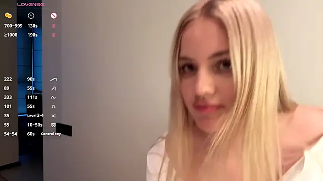 DestinyTurner live sex cam