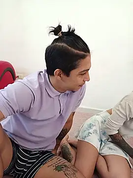 sophieandmarkls live sex cam