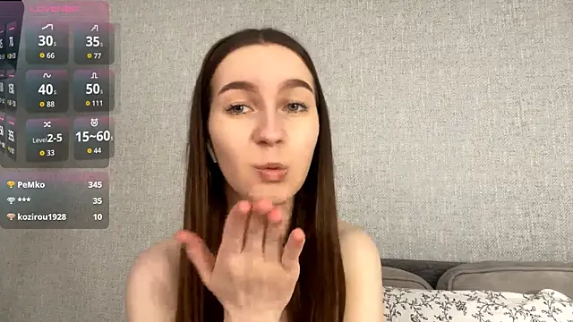 CindaWinn live sex cam