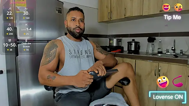 MattRodriguez9 live sex cam