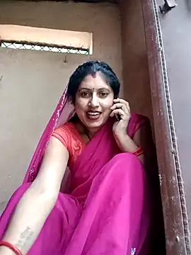 Rayal_bhabi live sex cam