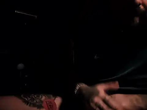 BigDonnyBig live sex cam