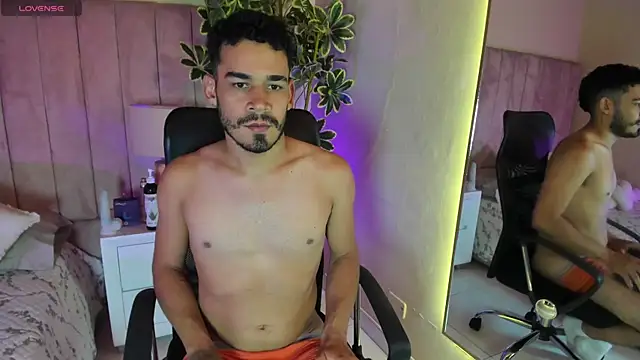 aries_unbound live sex cam