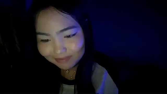 MollyAsian's cam snapshot