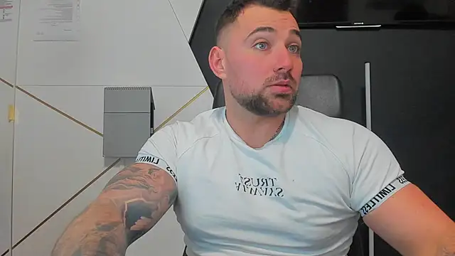 DuncanStone live sex cam