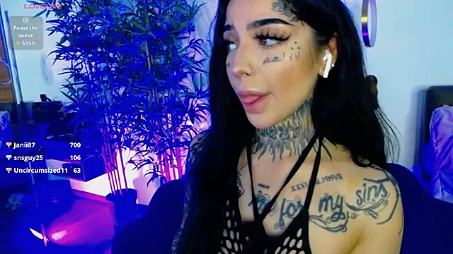CreamyInkky_ live sex cam