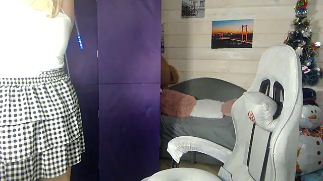 RubiLakros's cam snapshot