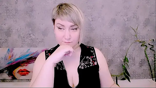 Djullia's cam snapshot