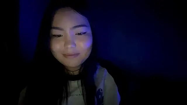 MollyAsian's cam snapshot