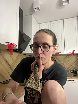 MartiniiSelenna live sex cam