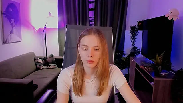 BellaHaadiid live sex cam