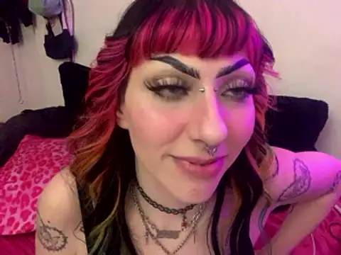 ChrryFoxx live sex cam