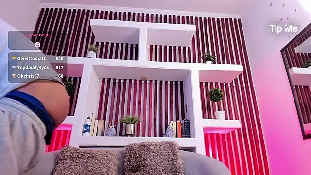 ApoloCruz live sex cam