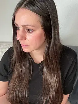 Loella-Rose live sex cam