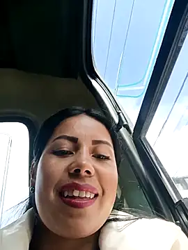 _andrea30 live sex cam