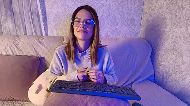 Nia__S's cam snapshot