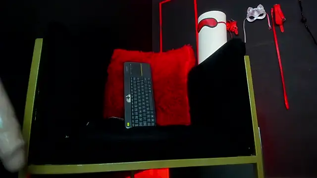 CharlotteScotte live sex cam