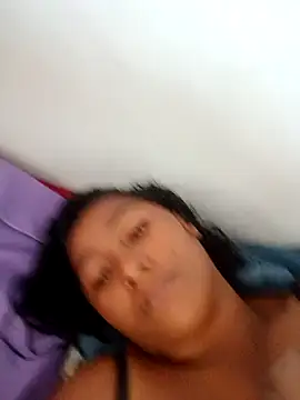 MichelyMaia live sex cam