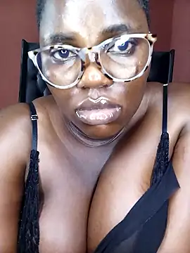 TheSpiceyQueen's cam snapshot