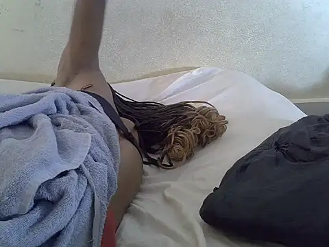 SpicyPetite's cam snapshot