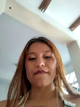 Alinaat086's cam snapshot