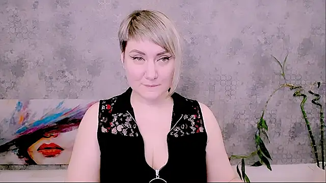 Djullia live sex cam