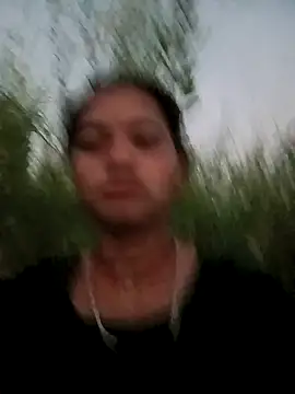 Jooli_sakya live sex cam