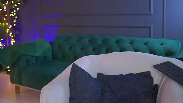 SiennaRuh live sex cam