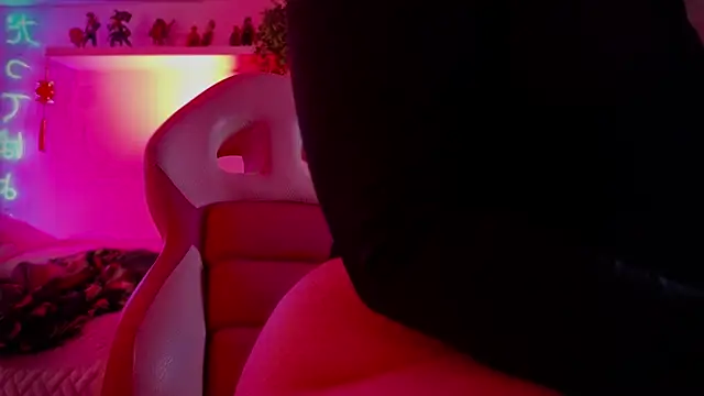 albaismynameX's cam snapshot