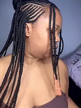 GoldenAss07's cam snapshot