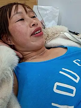 ngocngoc_cute live sex cam