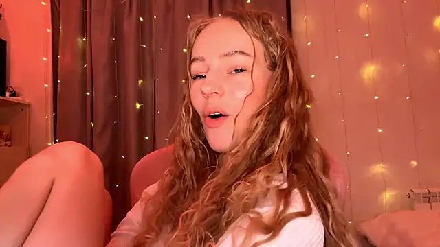 LunaCrave's cam snapshot