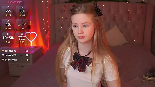 LilianHoward's cam snapshot